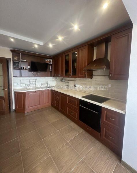 Продам 3-комнатную квартиру