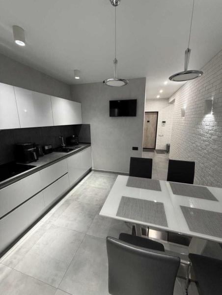 Продам 2-комнатную квартиру в новостройке, ЖК&nbsp;«Вернисаж»