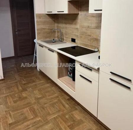 Продам 2-кімнатну квартиру