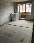 Продам 3-кімнатну квартиру, 57.30 м², без ремонту