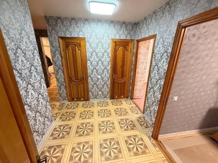 Продам 5-кімнатну квартиру