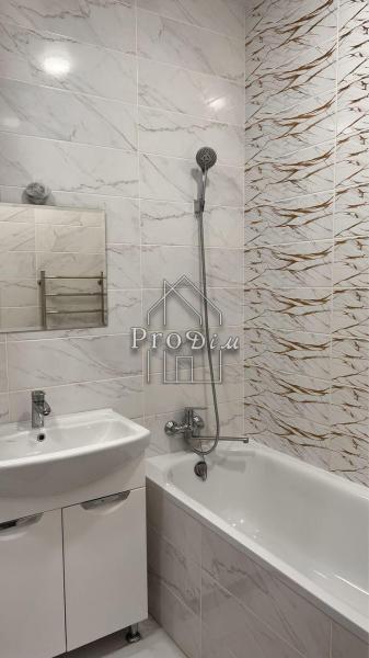 Продам квартиру-студію, ЖК Henesi House