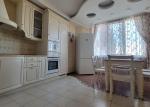 Продам 2-кімнатну квартиру, 96.60 м², капітальний ремонт