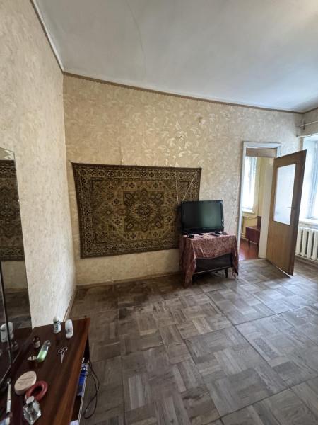 Продам 2-комнатную квартиру