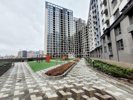 Продам 3-кімнатну квартиру в новобудові
