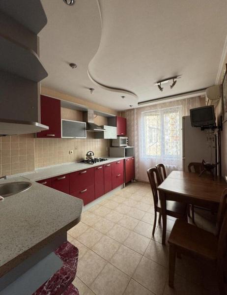 Продам 3-комнатную квартиру