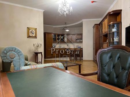Продам 3-кімнатну квартиру в новобудові