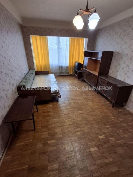 Продам 1-кімнатну квартиру