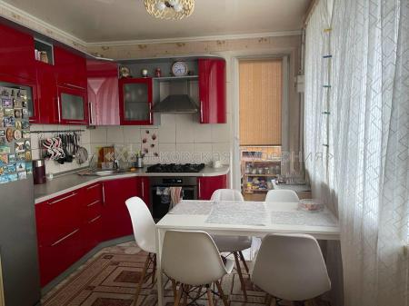 Продам 3-комнатную квартиру