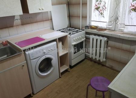 Продам 3-кімнатну квартиру
