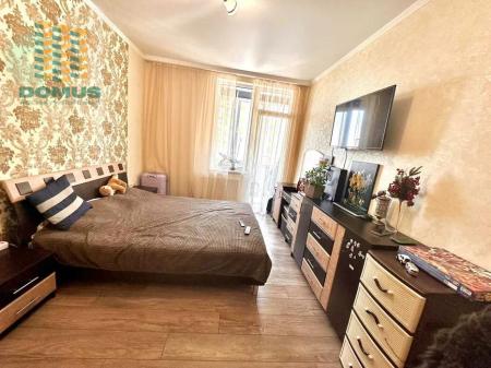 Продам 2-кімнатну квартиру, ЖК «Михайлівське містечко»