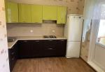 Продам 2-кімнатну квартиру, 63.10 м², косметичний ремонт