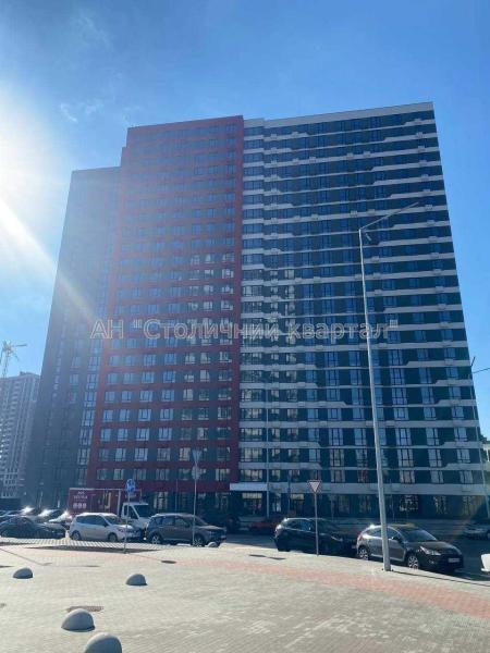 Продам 3-кімнатну квартиру, ЖК Варшавський 3