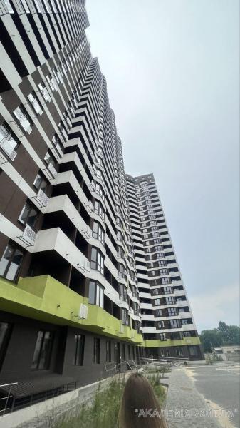 Продам 2-комнатную квартиру