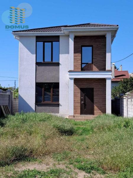 Продам 2-поверховий будинок