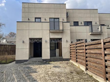 Продам 2-поверховий таунхаус