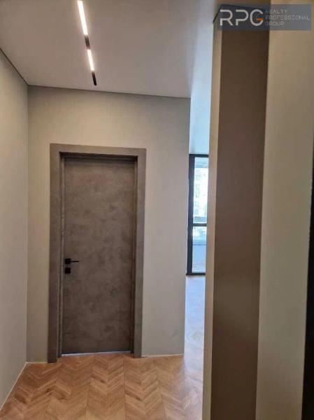 Продам 1-кімнатну квартиру в новобудові, ЖК Варшавський 2