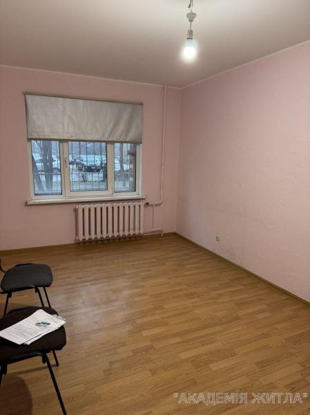 Продам 2-комнатную квартиру