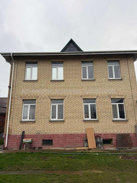 Продам 2-поверховий будинок