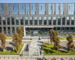 Здам офіс в офісному центрі, 580 м², частковий ремонт