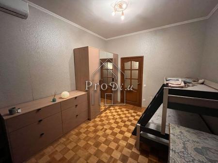 Продам 2-кімнатну квартиру