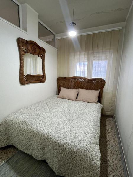 Продам 2-поверховий дачний будинок