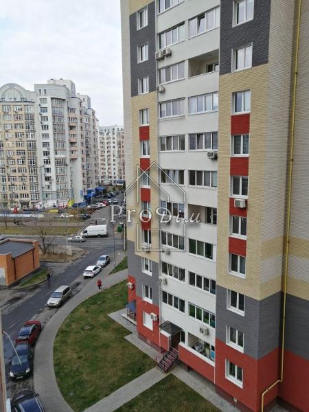 Продам 3-кімнатну квартиру в новобудові, ЖК Еврика