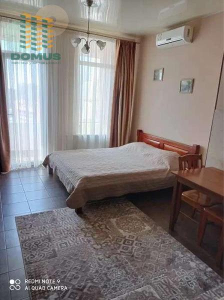Продам 5-кімнатну квартиру, ЖК «Пальміра»