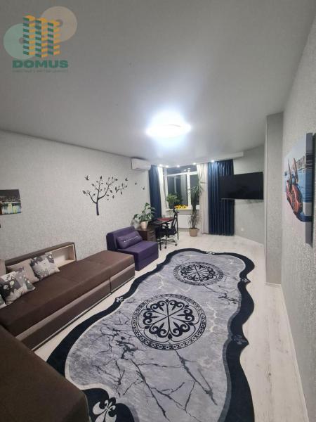 Продам 2-кімнатну квартиру, ЖК «Романовський»