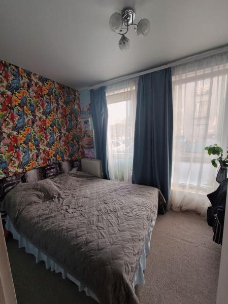 Продам 2-кімнатну квартиру в новобудові, ЖК «Золоті Стовпи»