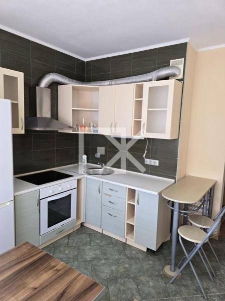 Продам 2-комнатную квартиру