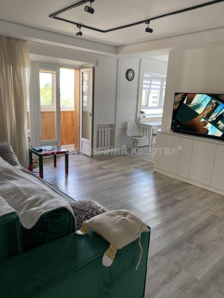 Продам 3-кімнатну квартиру