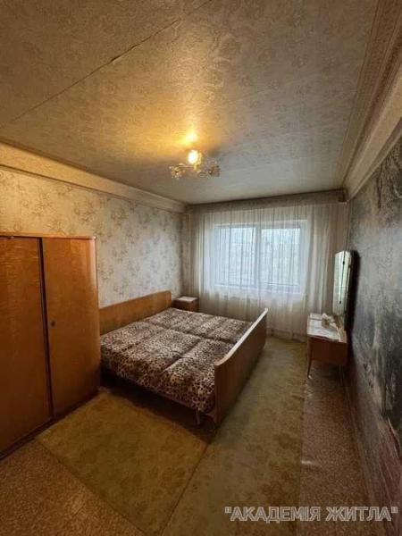 Продам 3-комнатную квартиру