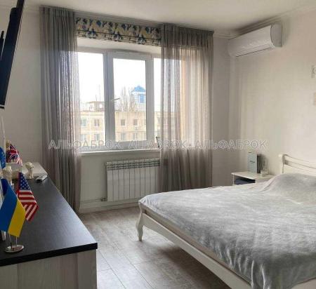 Продам 1-комнатную квартиру