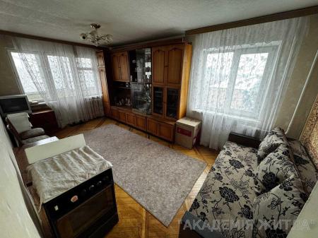 Продам 3-комнатную квартиру