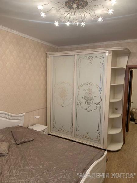 Продам 2-комнатную квартиру в новостройке, ЖК Голосеево