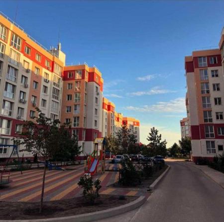 Продам 2-комнатную квартиру в новостройке, ЖК Розенталь
