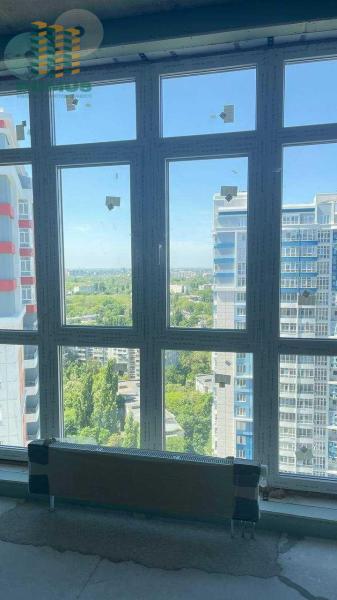 Продам 2-кімнатну квартиру, ЖК «Чотири сезони»