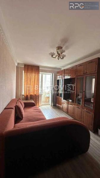 Продам 2-кімнатну квартиру