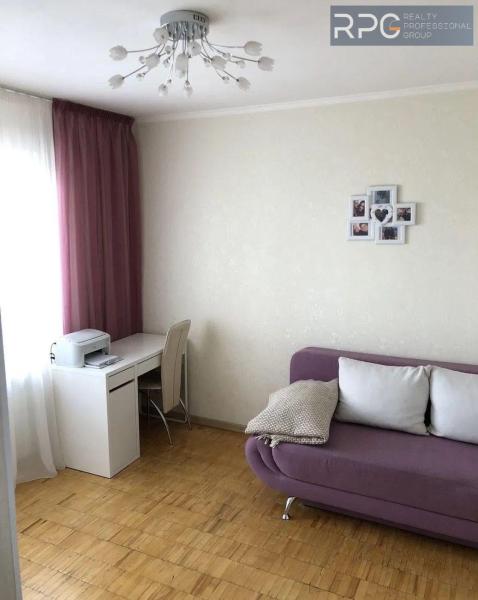 Продам 2-кімнатну квартиру