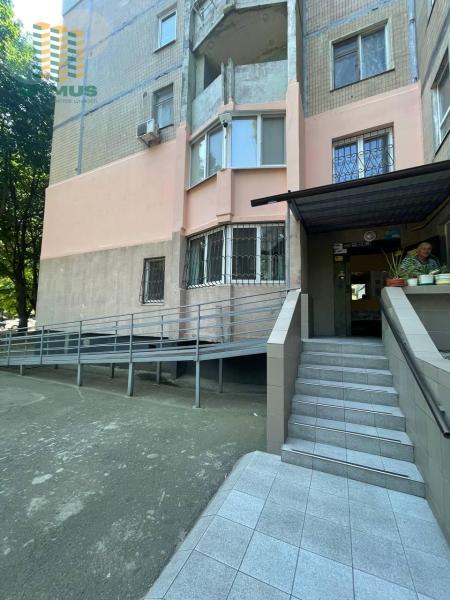 Продам 1-кімнатну квартиру