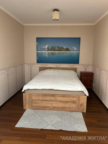 Продам 1-комнатную квартиру в новостройке