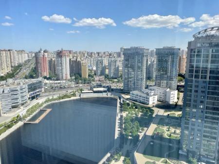 Продам 3-кімнатну квартиру, ЖК RiverStone