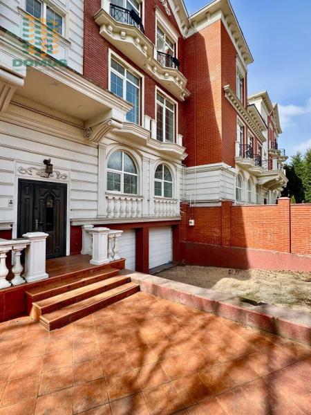 Продам 3-кімнатну квартиру