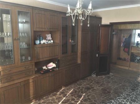 Продам 3-кімнатну квартиру