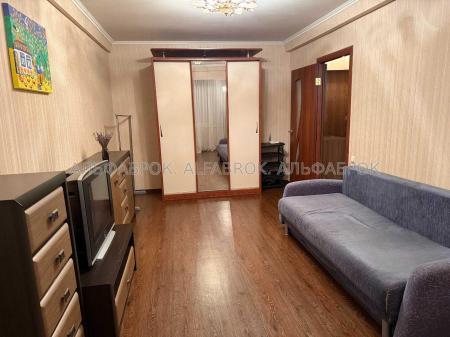 Продам 1-комнатную квартиру