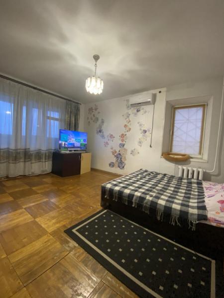 Продам 2-кімнатну квартиру