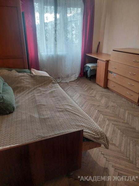 Продам 2-комнатную квартиру