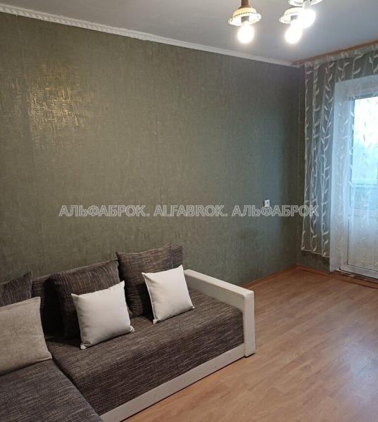 Продам 2-кімнатну квартиру