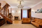 Продам 5-кімнатну квартиру, 280.40 м², косметичний ремонт